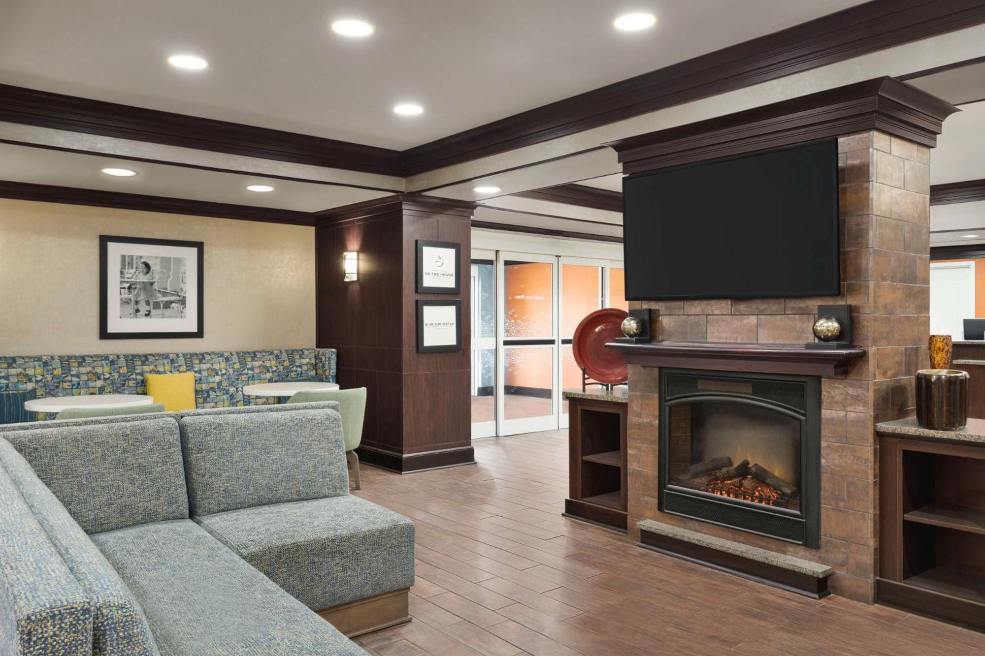 Hampton Inn New Albany Εξωτερικό φωτογραφία
